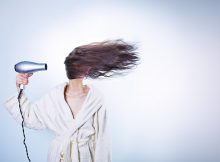 cause e prevenzione della caduta dei capelli