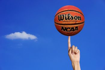 quali sono le società storiche che investono di più nel basket